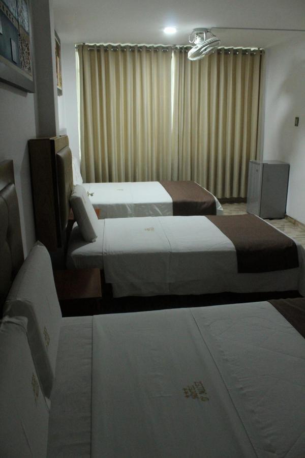 D'Milez Hotel Puerto Maldonado Esterno foto
