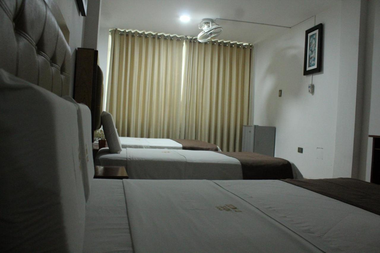 D'Milez Hotel Puerto Maldonado Esterno foto